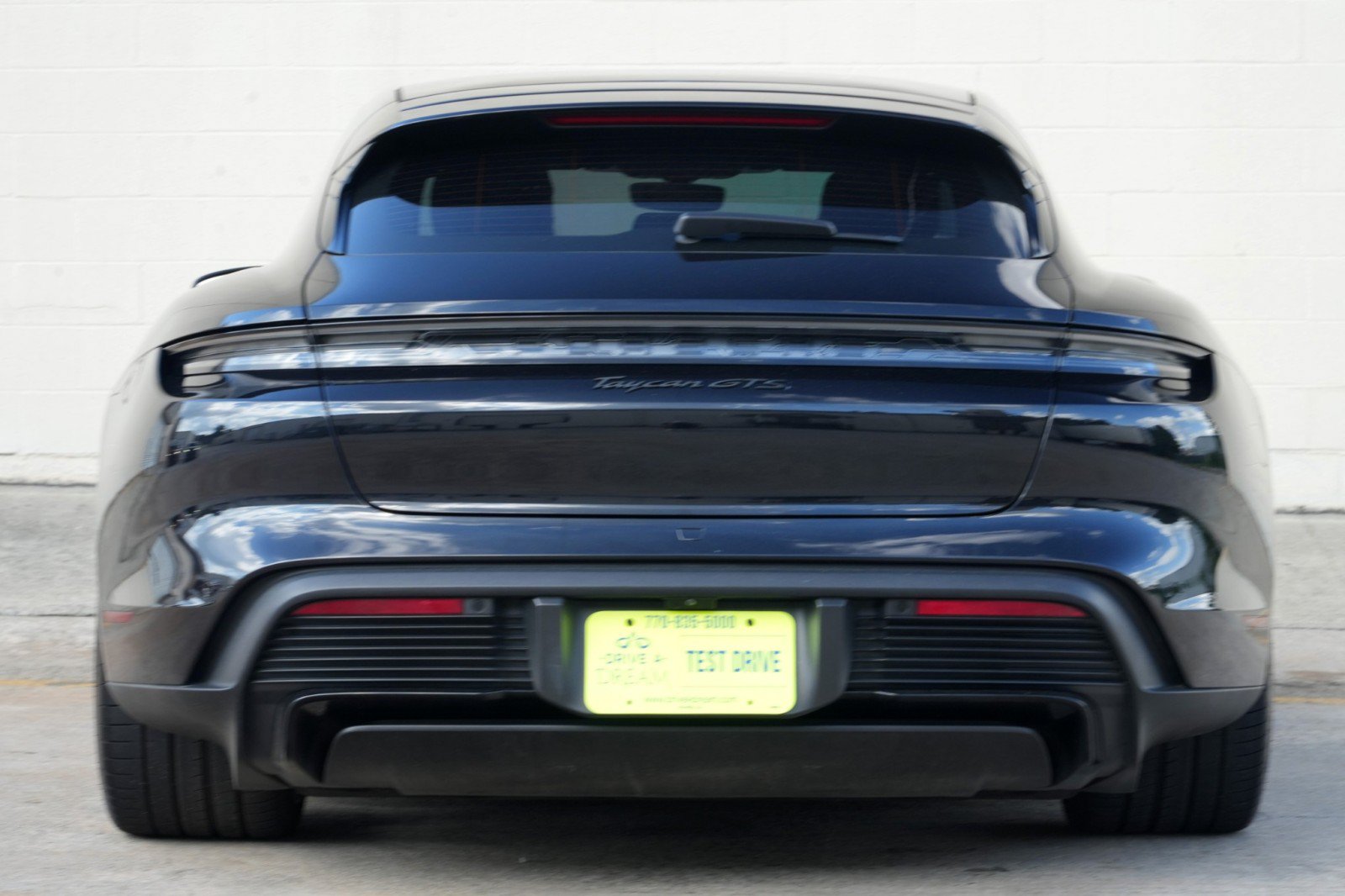 Used 2024 Porsche Taycan GTS AWD/4WD image 11