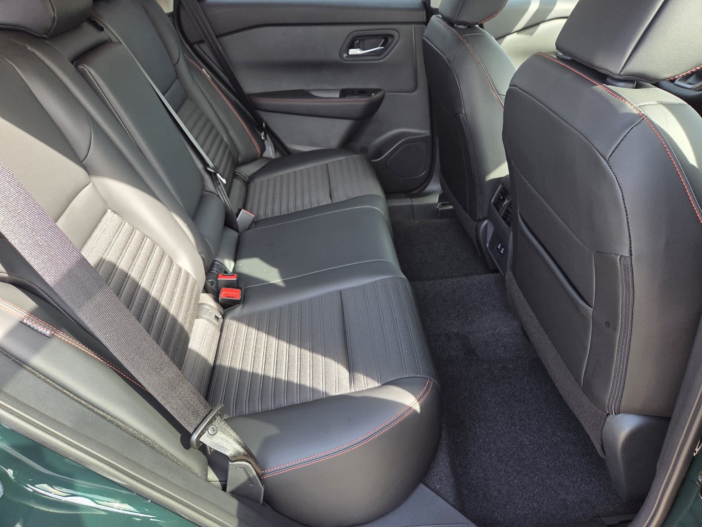 New 2027 Nissan Rogue SV AWD/4WD image 21
