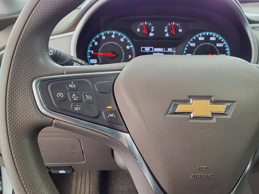 Used 2025 Chevrolet Malibu LT FWD image 6