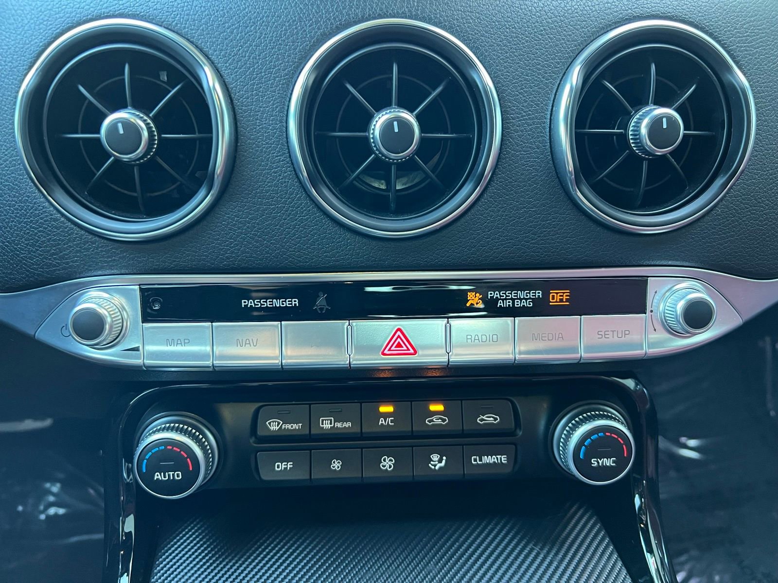 Used 2023 Kia Stinger GT-Line w/ Sun & Sound Package image 42