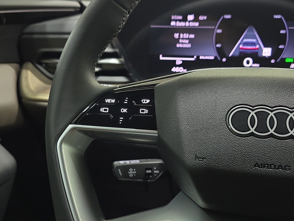 Used 2025 Audi Q5 Premium Plus w/ Premium Plus AWD/4WD image 17