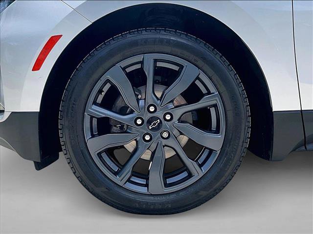 Used 2022 Chevrolet Equinox RS FWD image 10