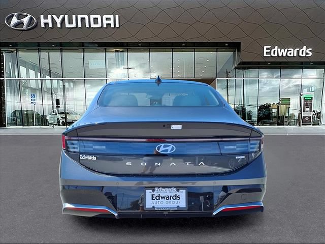 Used 2025 Hyundai Sonata Limited FWD image 6