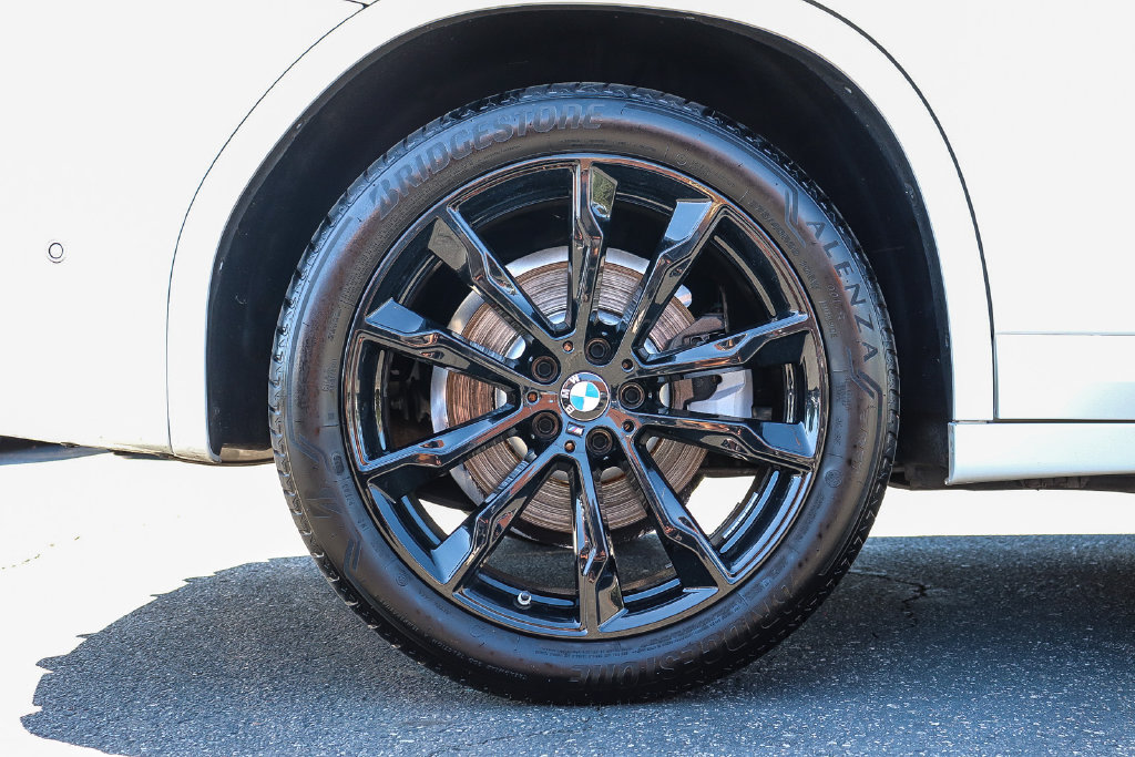 Used 2024 BMW X3 sDrive30i w/ M Sport Package RWD image 8