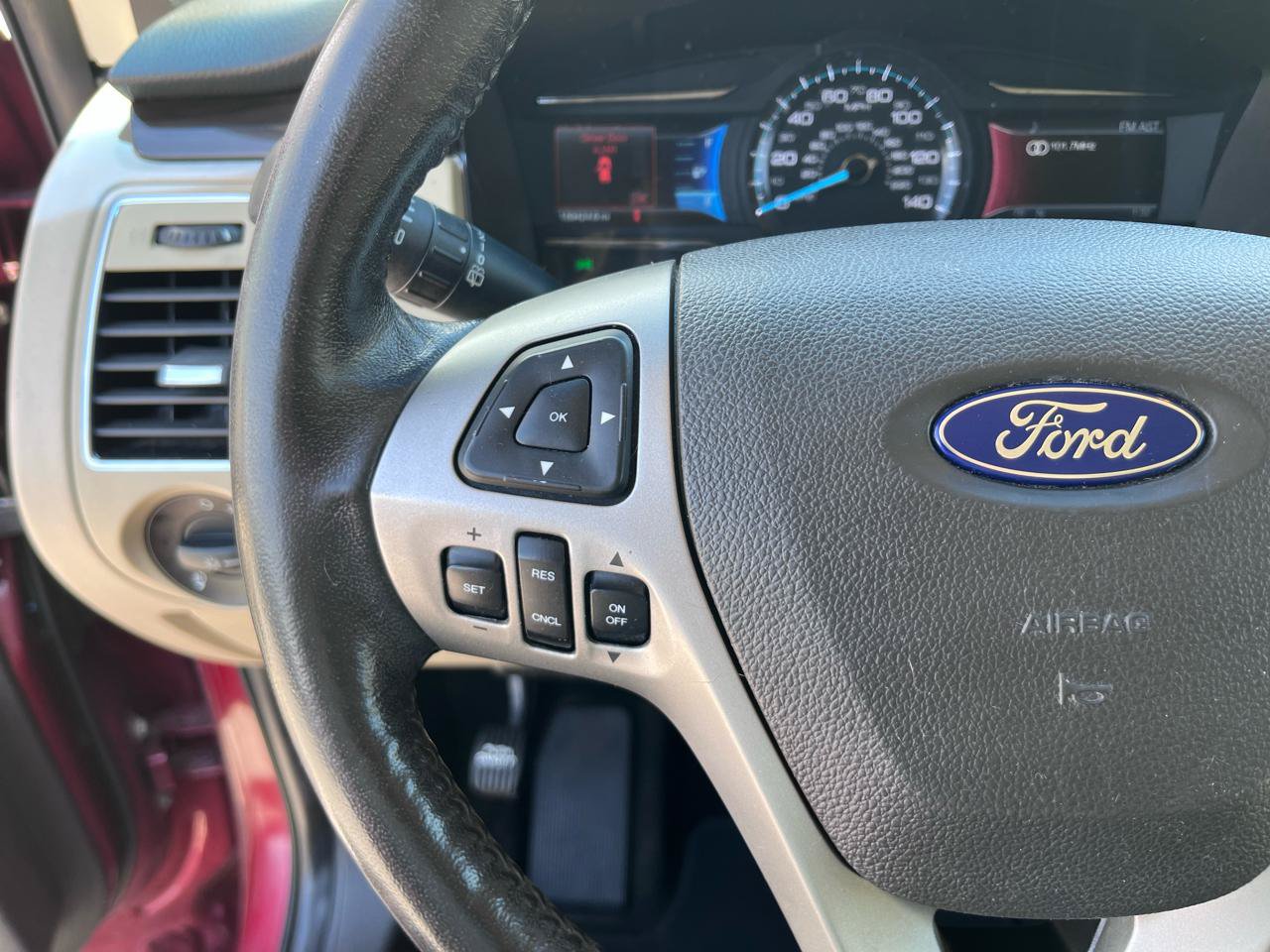 Used 2013 Ford Flex SEL AWD/4WD image 29
