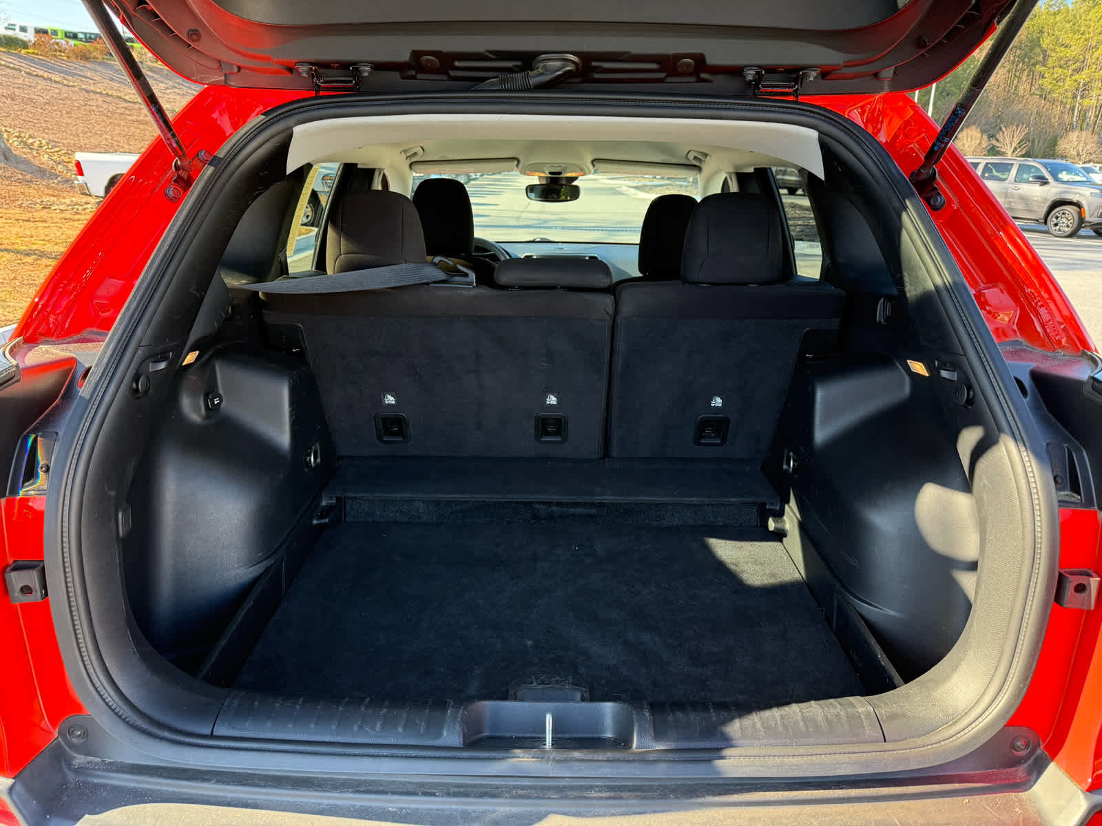 Used 2021 Jeep Cherokee Latitude image 29