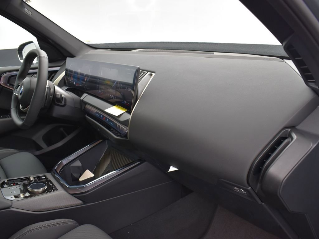 Certified 2025 BMW X3 xDrive30i w/ Premium Package image 24