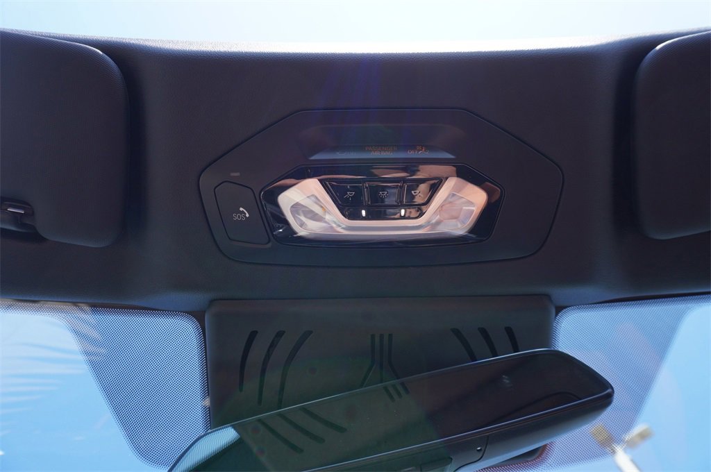 New 2025 BMW M4 xDrive Competition image 9