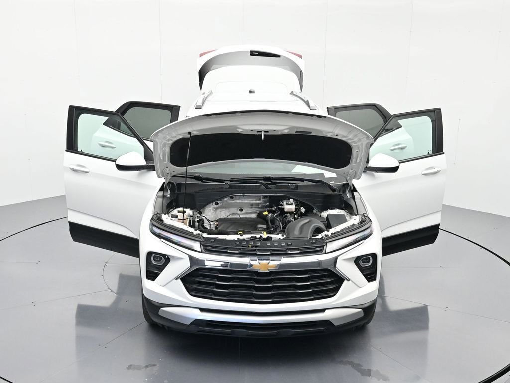 Used 2025 Chevrolet TrailBlazer LT FWD image 43