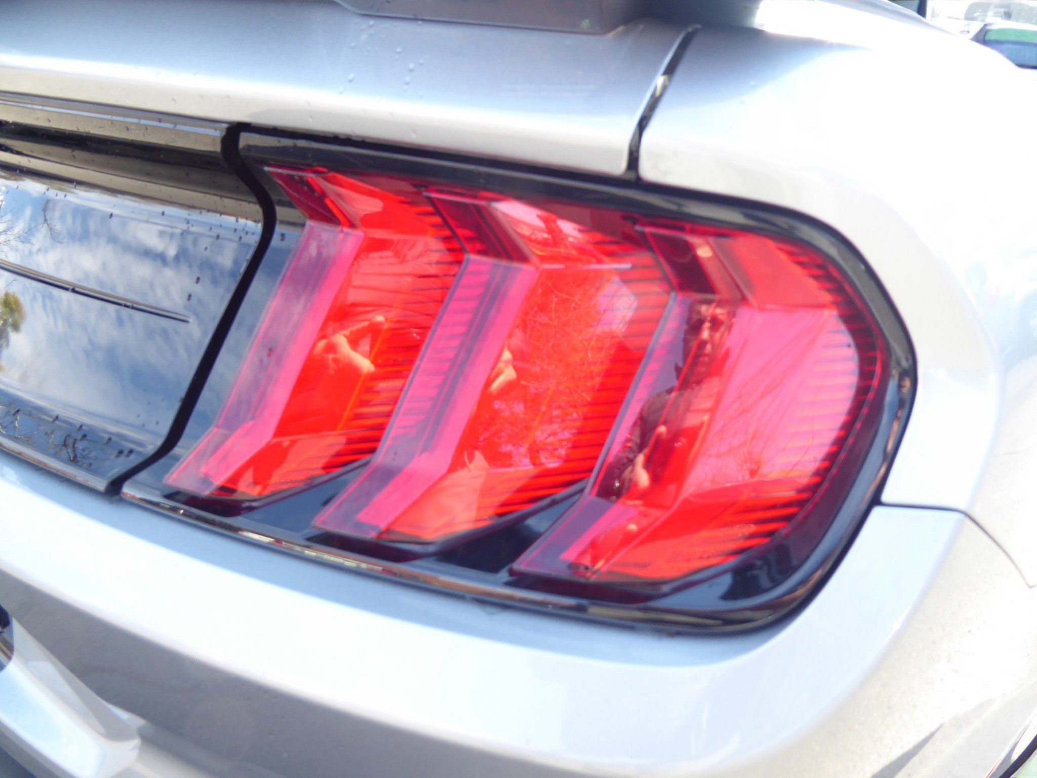 Used 2021 Ford Mustang Shelby GT500 w/ Technology Package RWD image 16