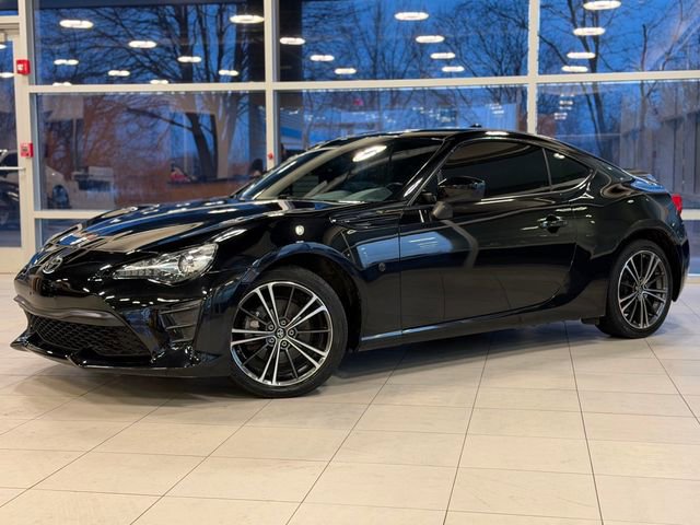 Used 2018 Toyota 86 image 1