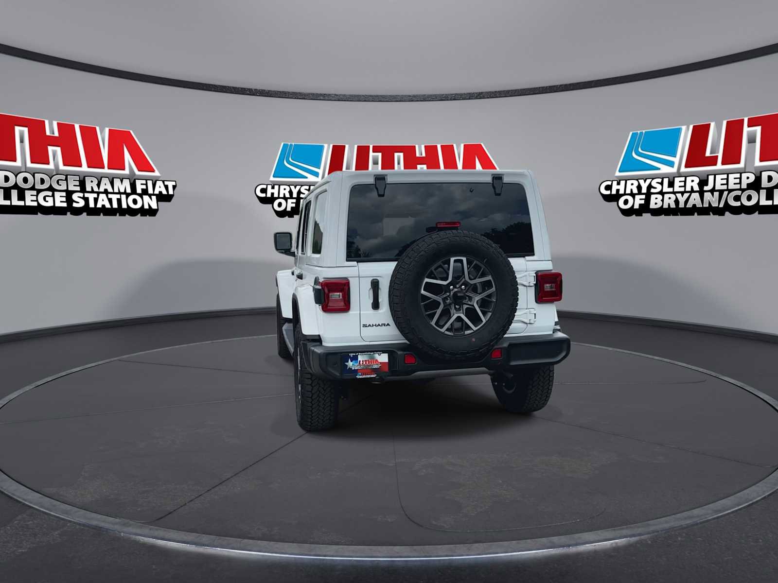 New 2026 Jeep Wrangler Unlimited Sahara AWD/4WD image 7