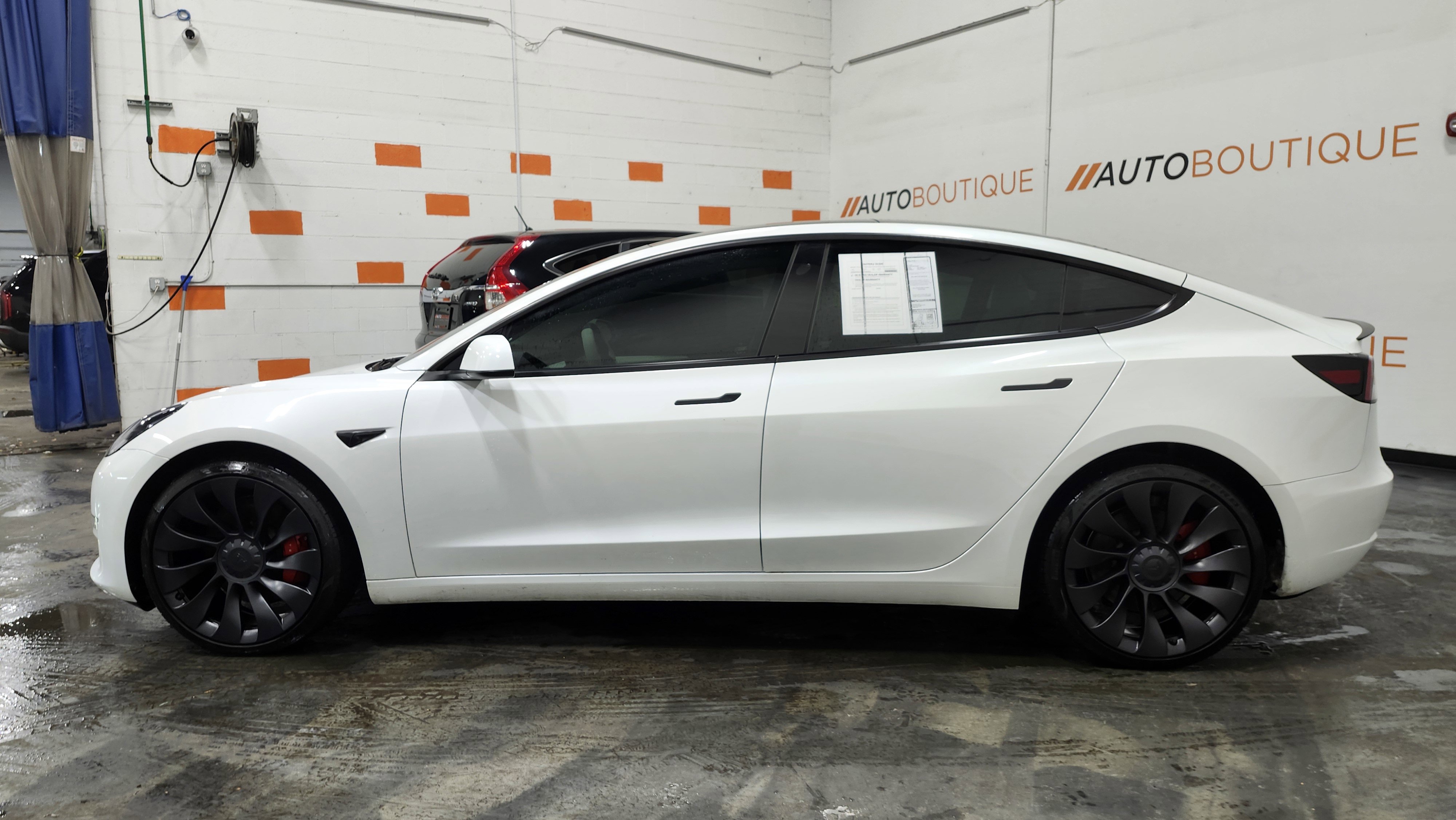 Used 2023 Tesla Model 3 Performance image 13