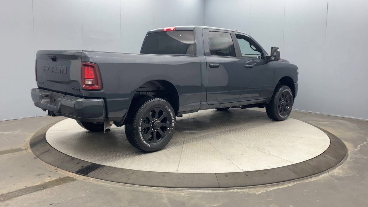 New 2026 RAM 2500 Big Horn AWD/4WD image 5
