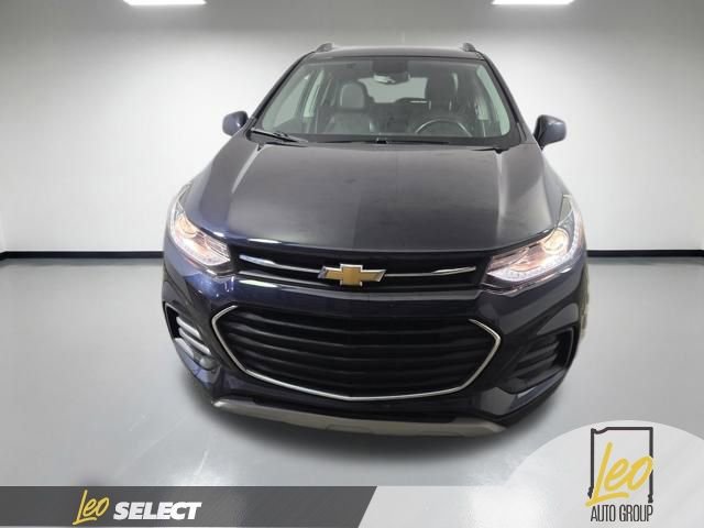 Used 2021 Chevrolet Trax LT w/ Driver Confidence Package AWD/4WD image 2
