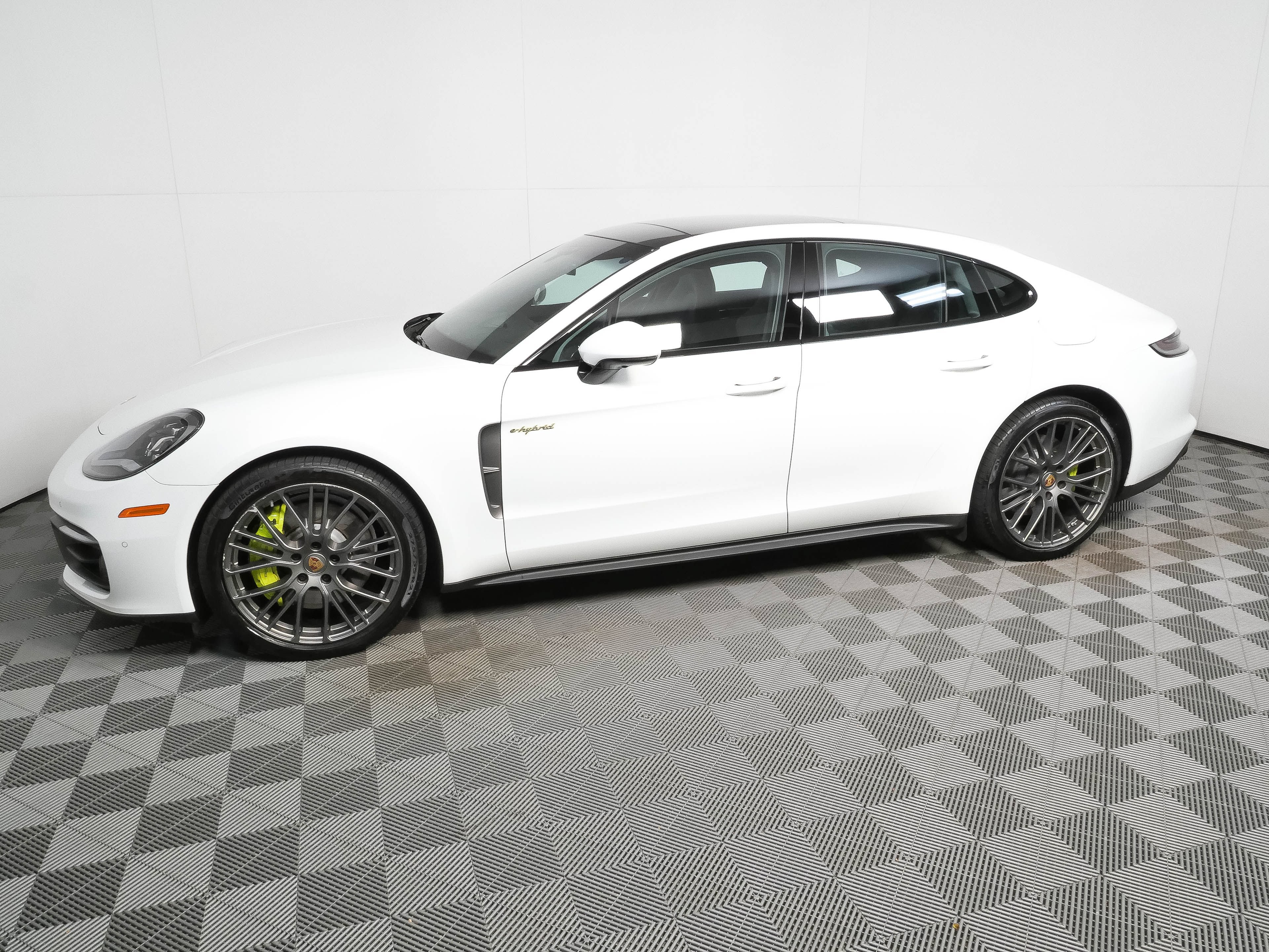 Certified 2023 Porsche Panamera AWD/4WD video 2