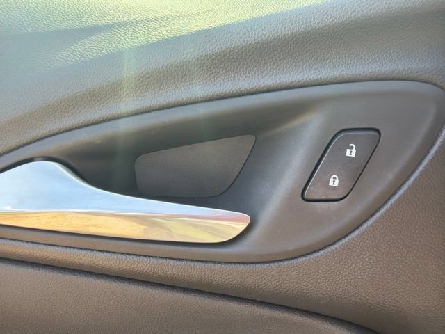 Used 2022 Buick Encore GX Select FWD image 52