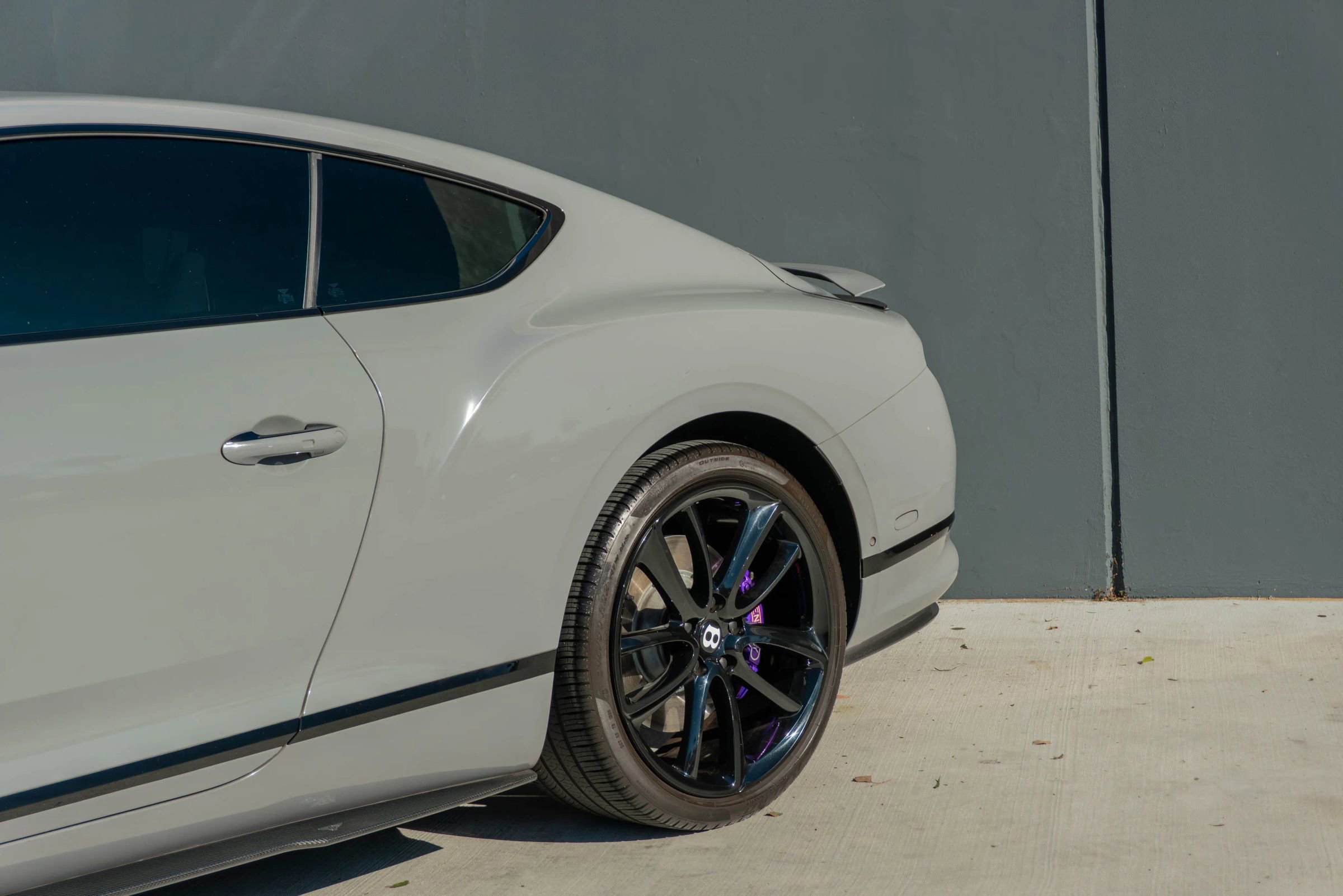 Used 2022 Bentley Continental GT image 27