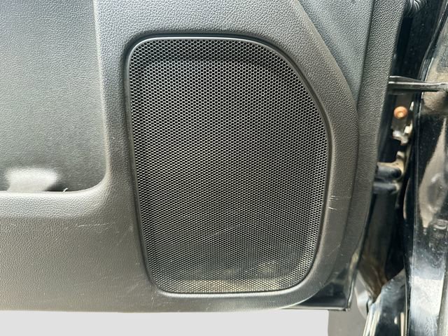 Used 2016 Chevrolet Silverado 2500 LT w/ LT Convenience Package image 20