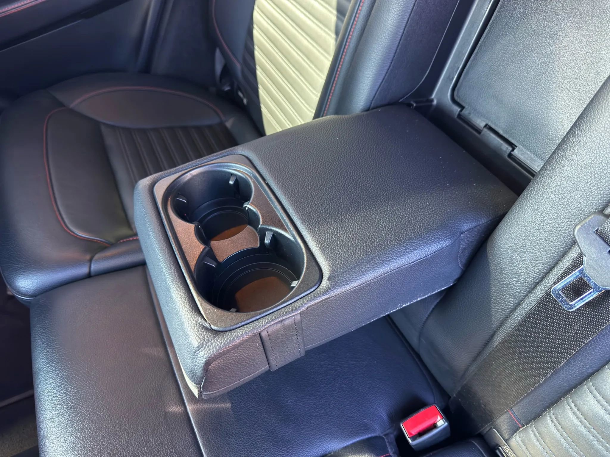 Used 2016 Mercedes-Benz GLE 450 4MATIC Coupe image 16