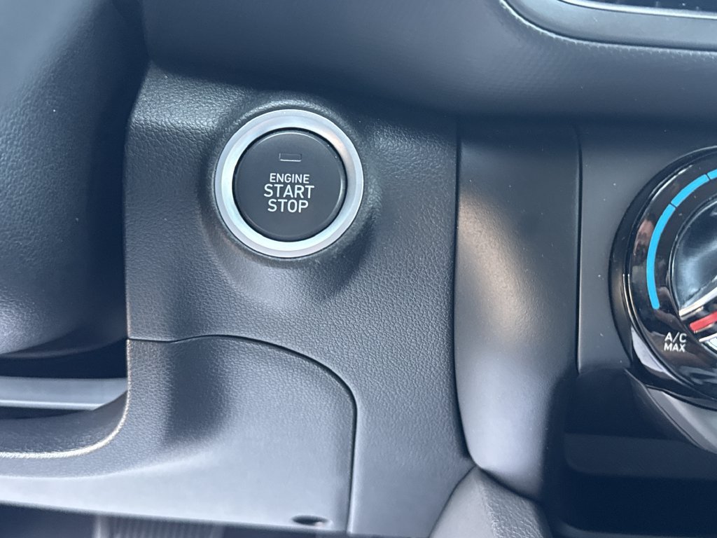 Certified 2023 Hyundai Kona SEL AWD/4WD image 22