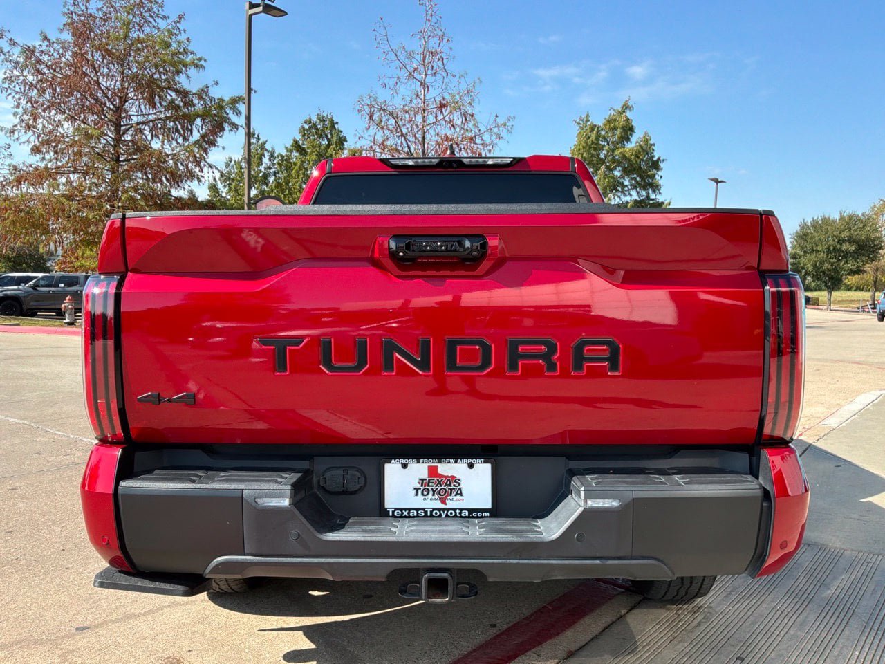 Used 2024 Toyota Tundra Limited w/ TRD Off-Road Package AWD/4WD image 7