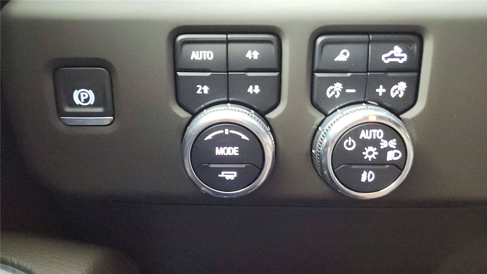 Used 2023 GMC Sierra 1500 Denali AWD/4WD image 36
