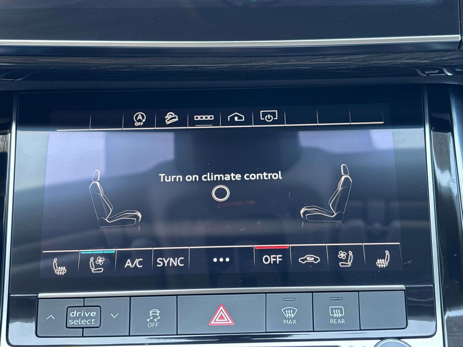 Used 2025 Audi Q7 3.0T Premium Plus image 29