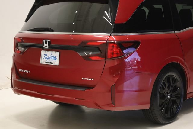 Used 2025 Honda Odyssey Sport-L image 6