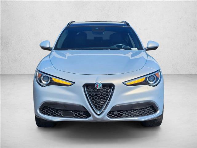 Used 2022 Alfa Romeo Stelvio Ti w/ Active Assist Plus Package image 2