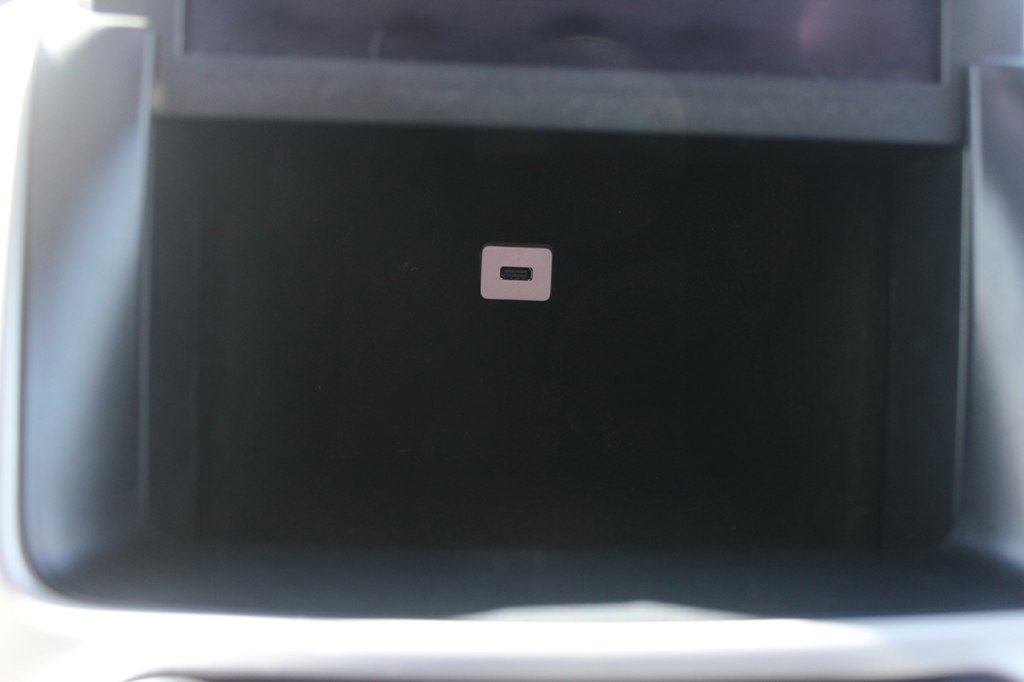 Used 2015 GMC Yukon SLT w/ Open Road Package image 19