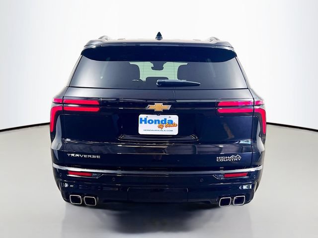 Used 2026 Chevrolet Traverse High Country FWD image 22