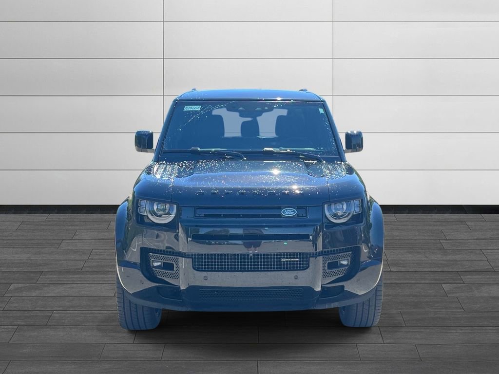 Certified 2023 Land Rover Defender 110 X-Dynamic SE AWD/4WD image 8