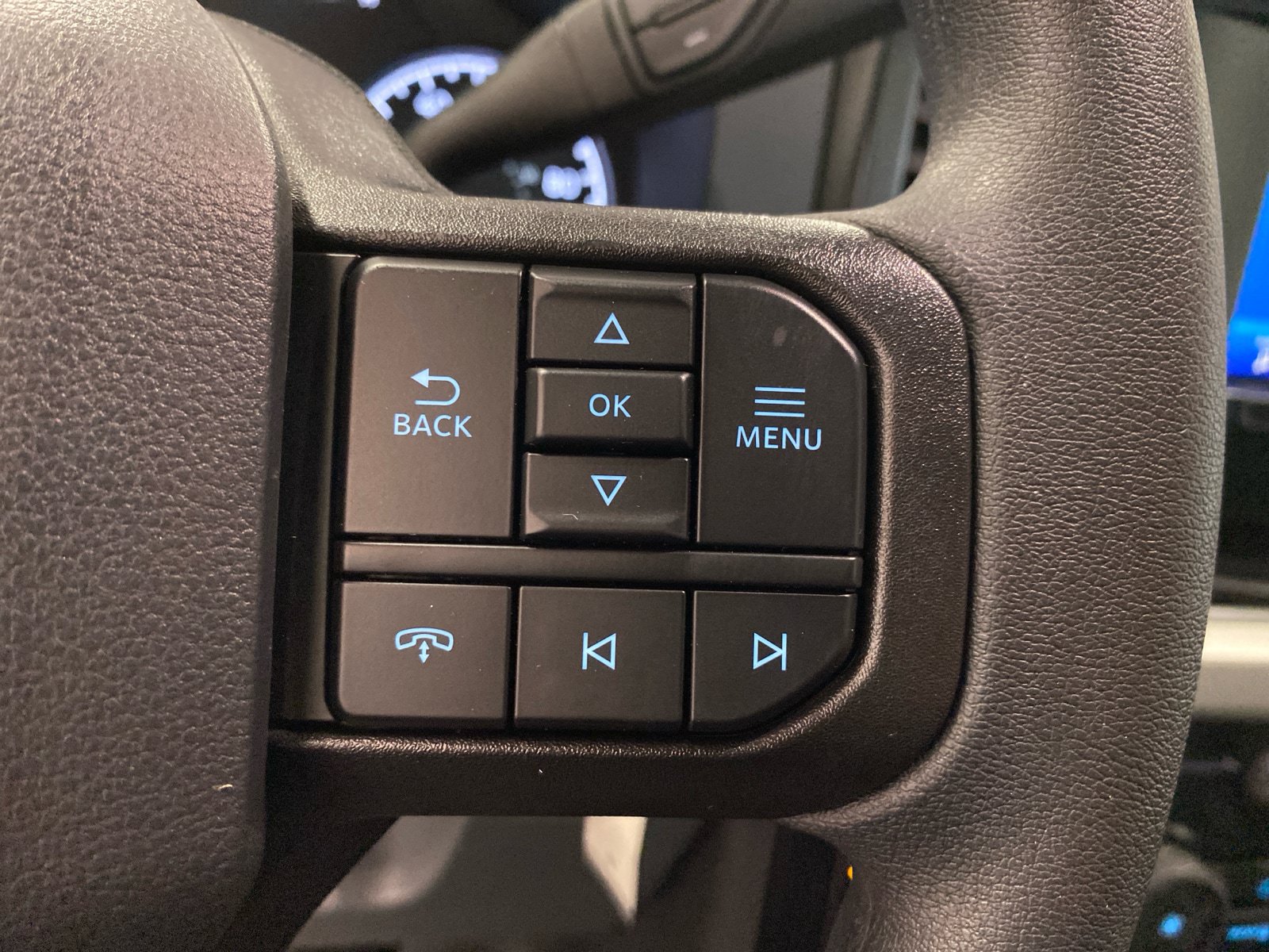 New 2026 Ford F250 XLT w/ FX4 Off-Road Package AWD/4WD image 15