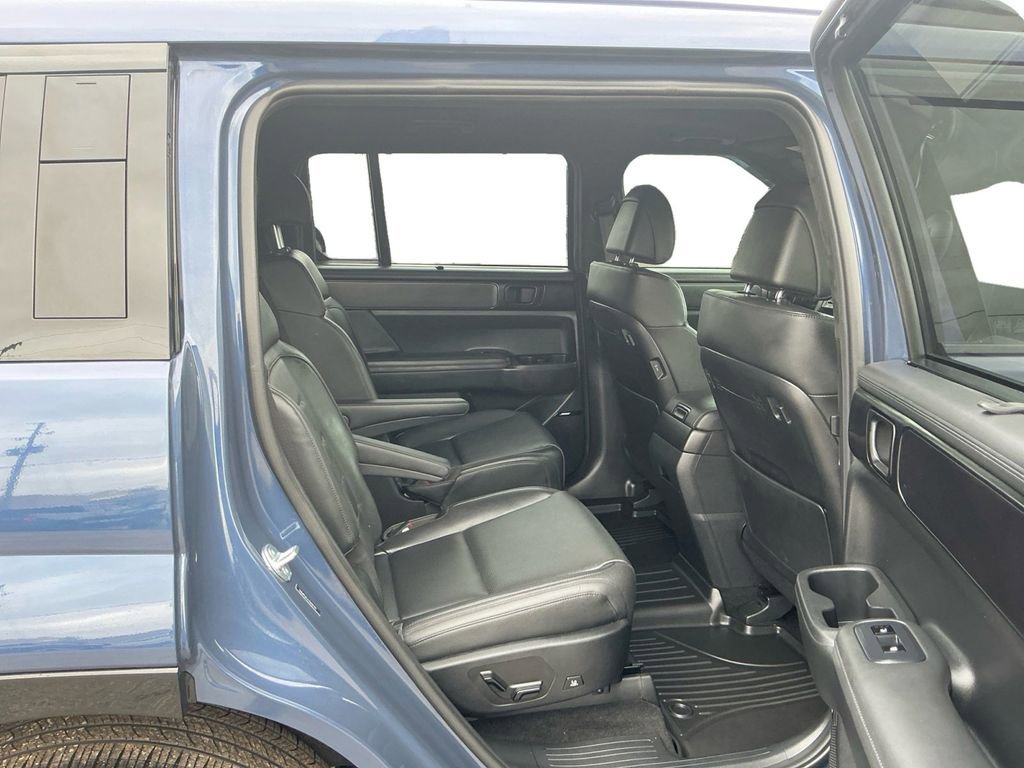 Used 2025 Hyundai Santa Fe Calligraphy image 23