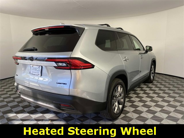 Used 2024 Toyota Grand Highlander Limited image 8