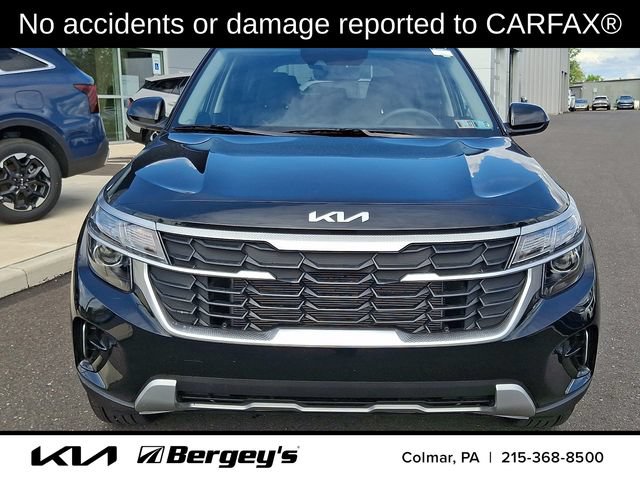 Certified 2026 Kia Seltos LX FWD image 2