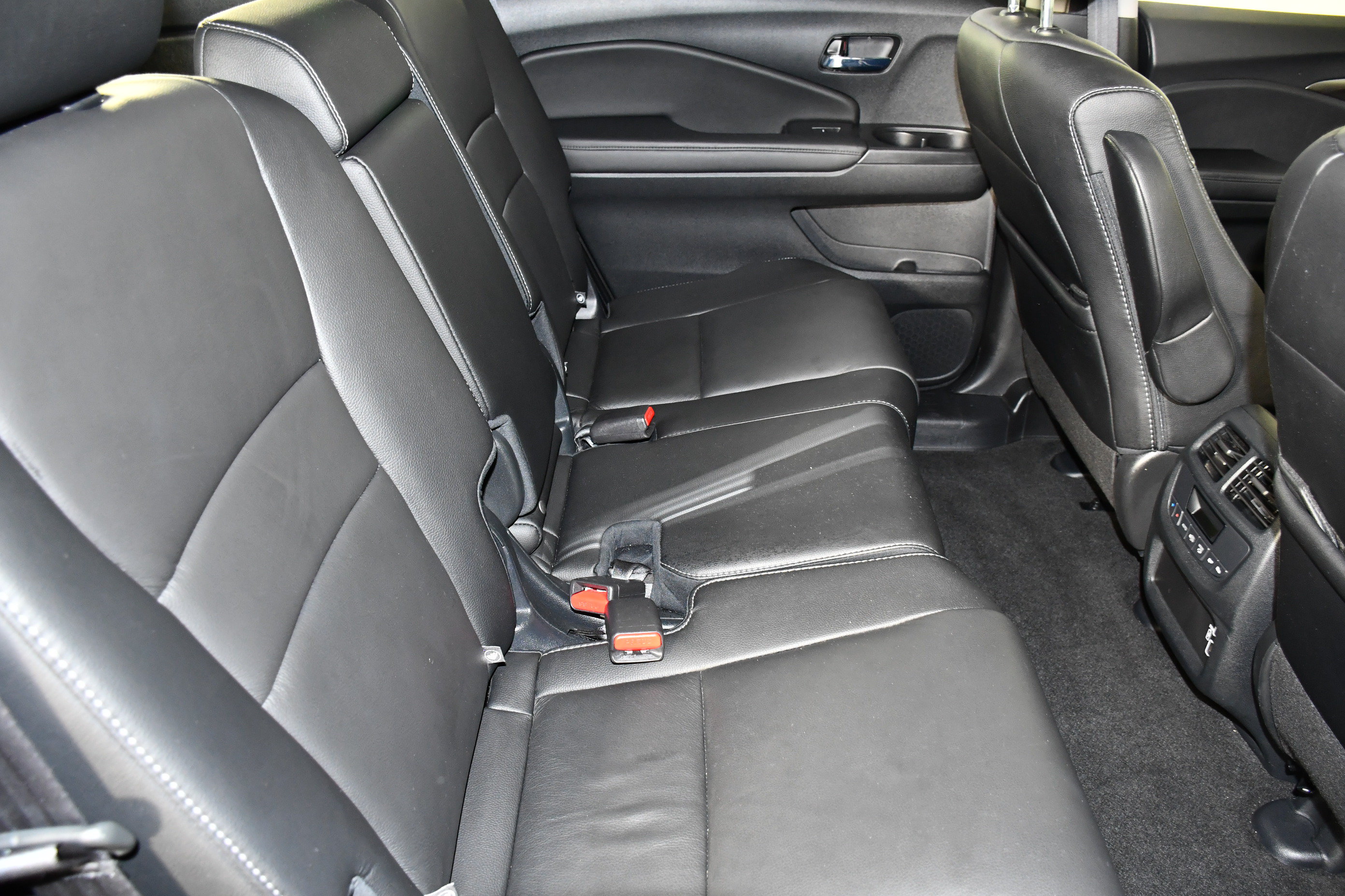Certified 2022 Honda Pilot Special Edition image 48