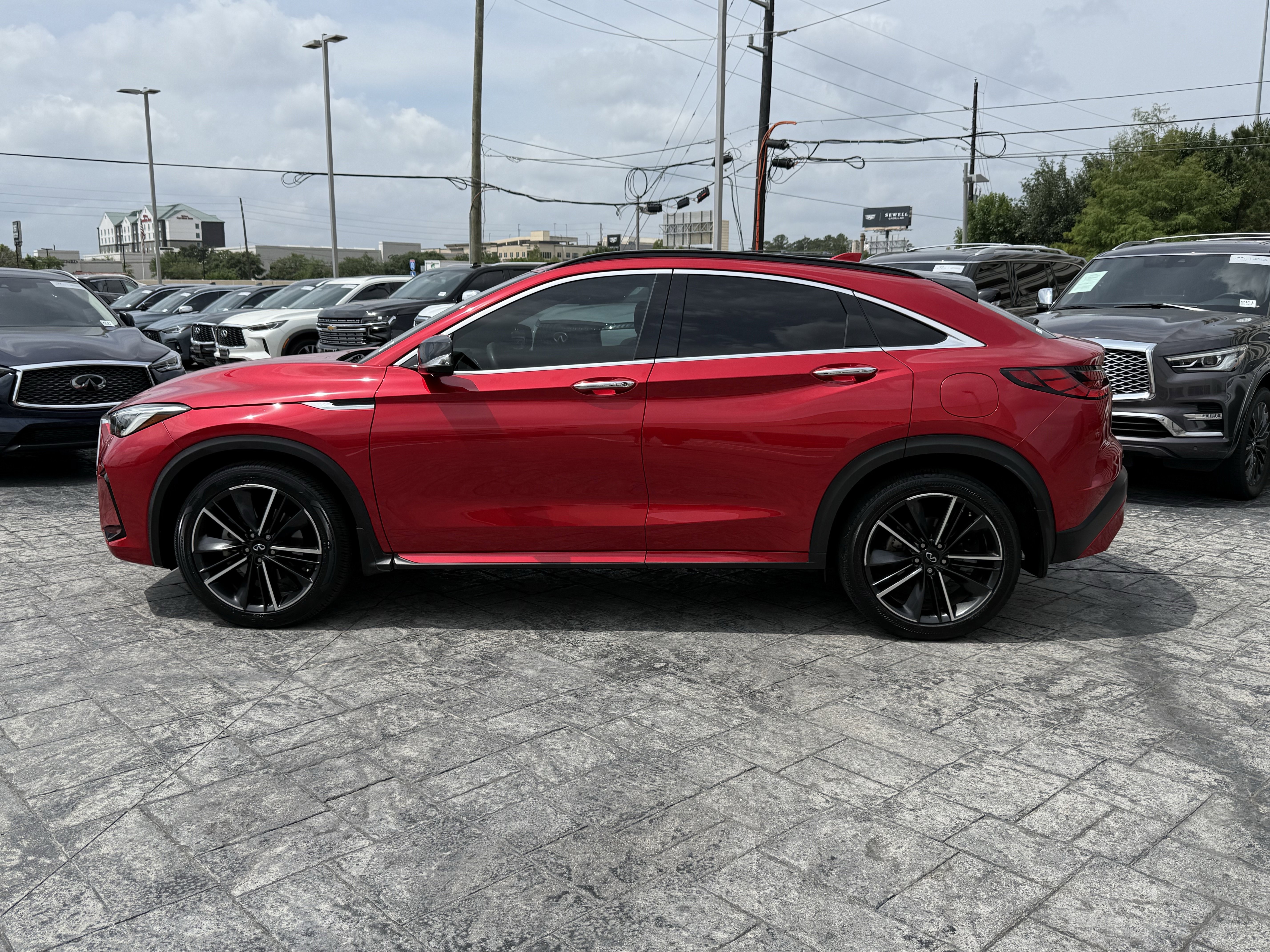 Used 2022 INFINITI QX55 Essential w/ Proassist Package AWD/4WD image 4