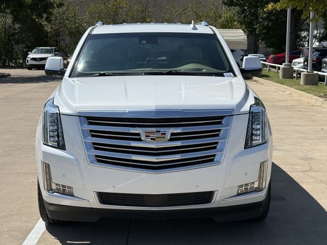Used 2020 Cadillac Escalade Platinum RWD image 7