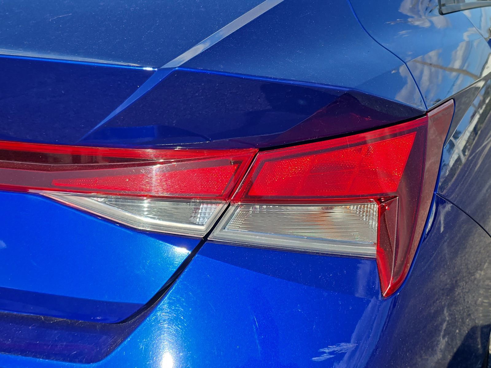 Used 2023 Hyundai Elantra SEL w/ Convenience Package image 8