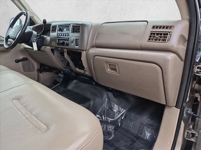 Used 2004 Ford F350 XLT AWD/4WD image 21