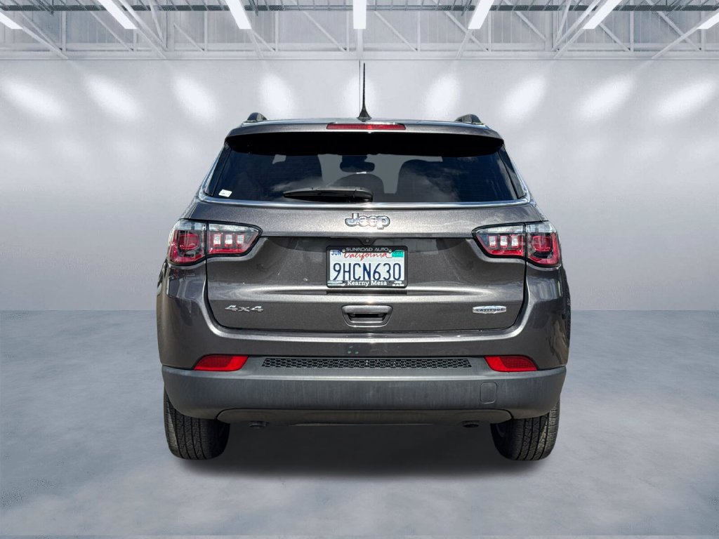 Certified 2023 Jeep Compass Latitude w/ Convenience Group AWD/4WD image 5