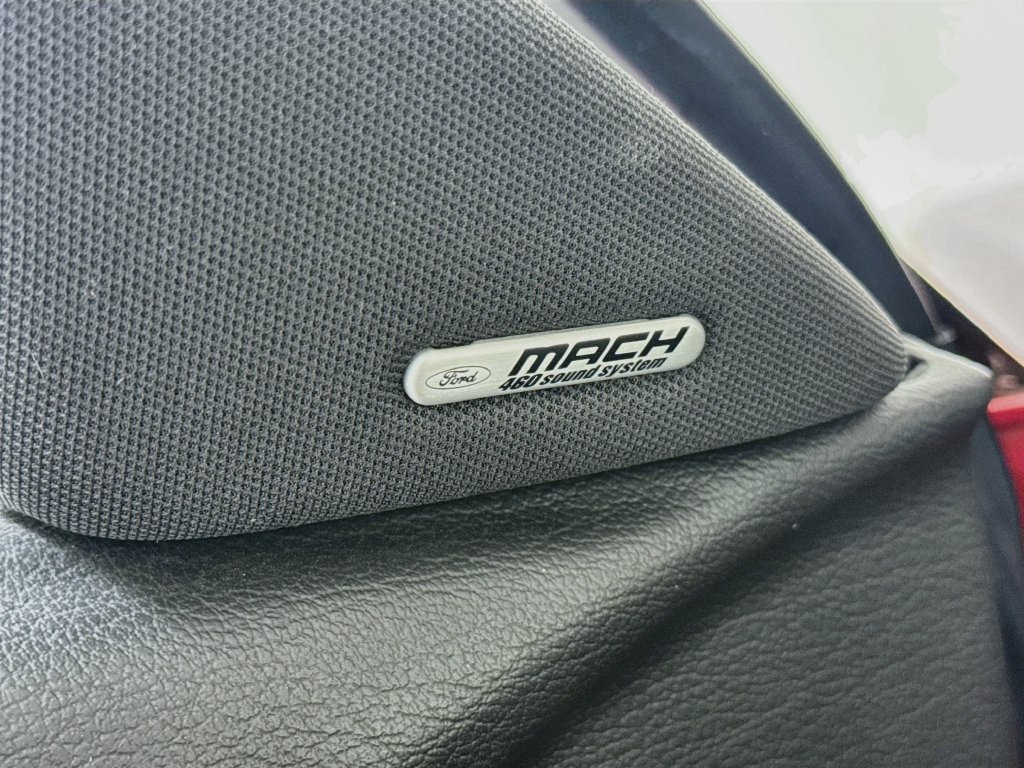 Used 2001 Ford Mustang Cobra RWD image 17
