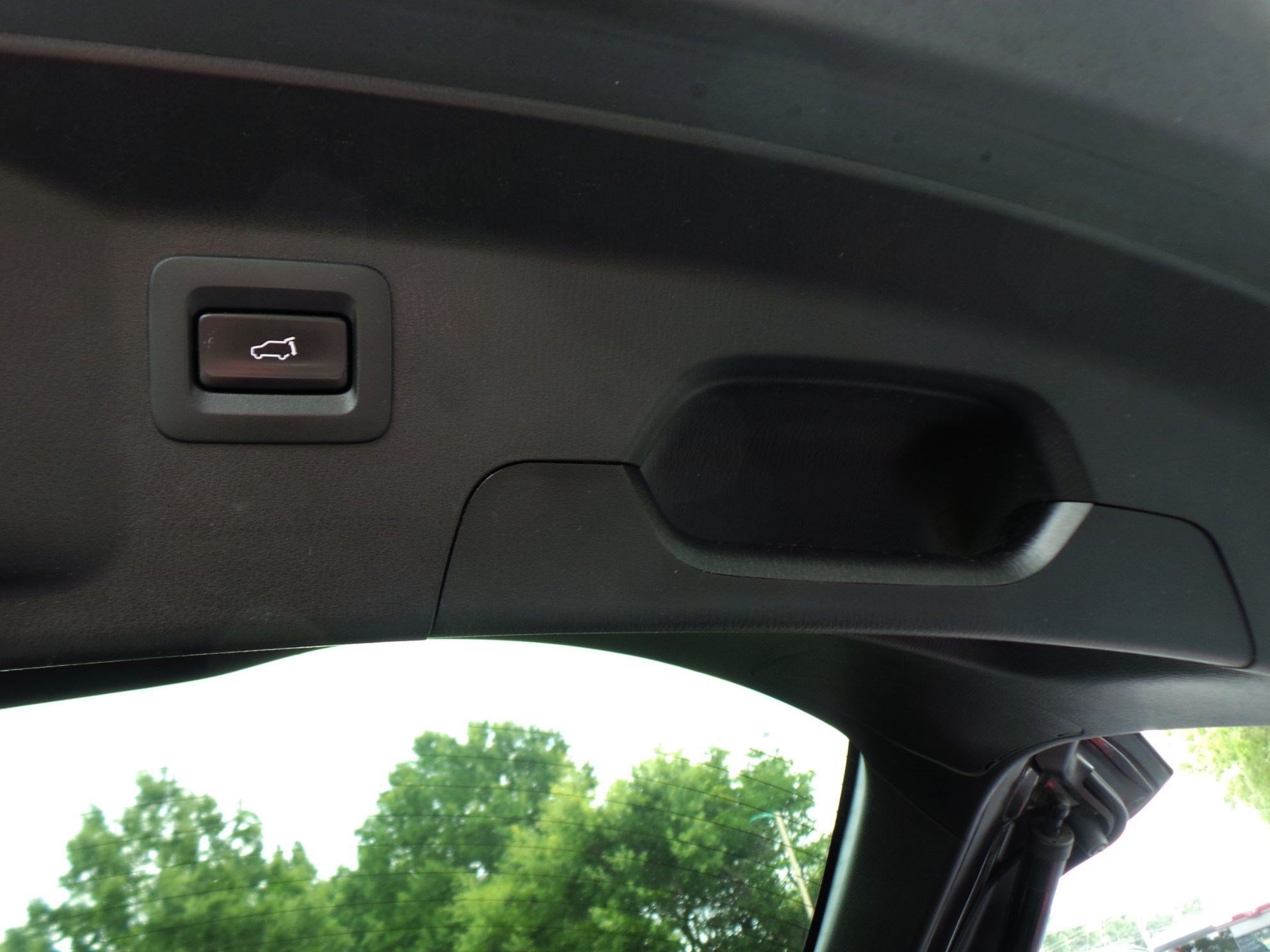 Used 2018 MAZDA CX-9 Touring FWD image 41