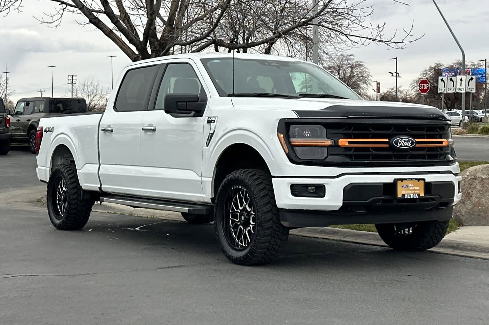 Certified 2025 Ford F150 XLT w/ Equipment Group 301A Standard AWD/4WD image 9