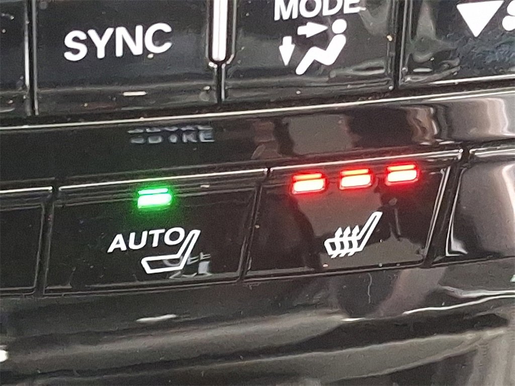 Used 2023 Acura MDX SH-AWD w/ Technology Package image 26