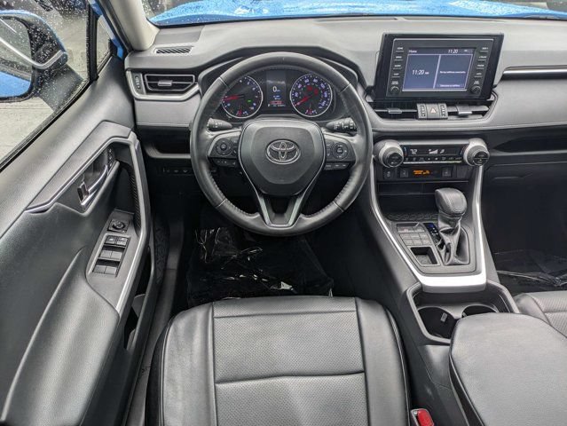 Used 2019 Toyota RAV4 XLE Premium w/ Cold Weather Package AWD/4WD image 17