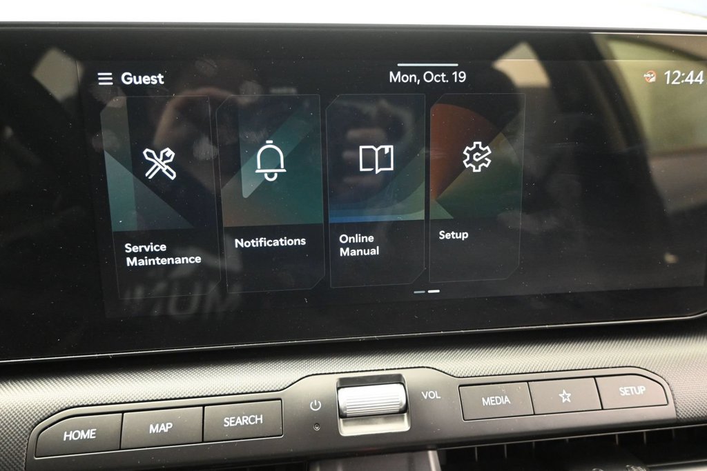 Certified 2025 Kia K4 FWD image 24