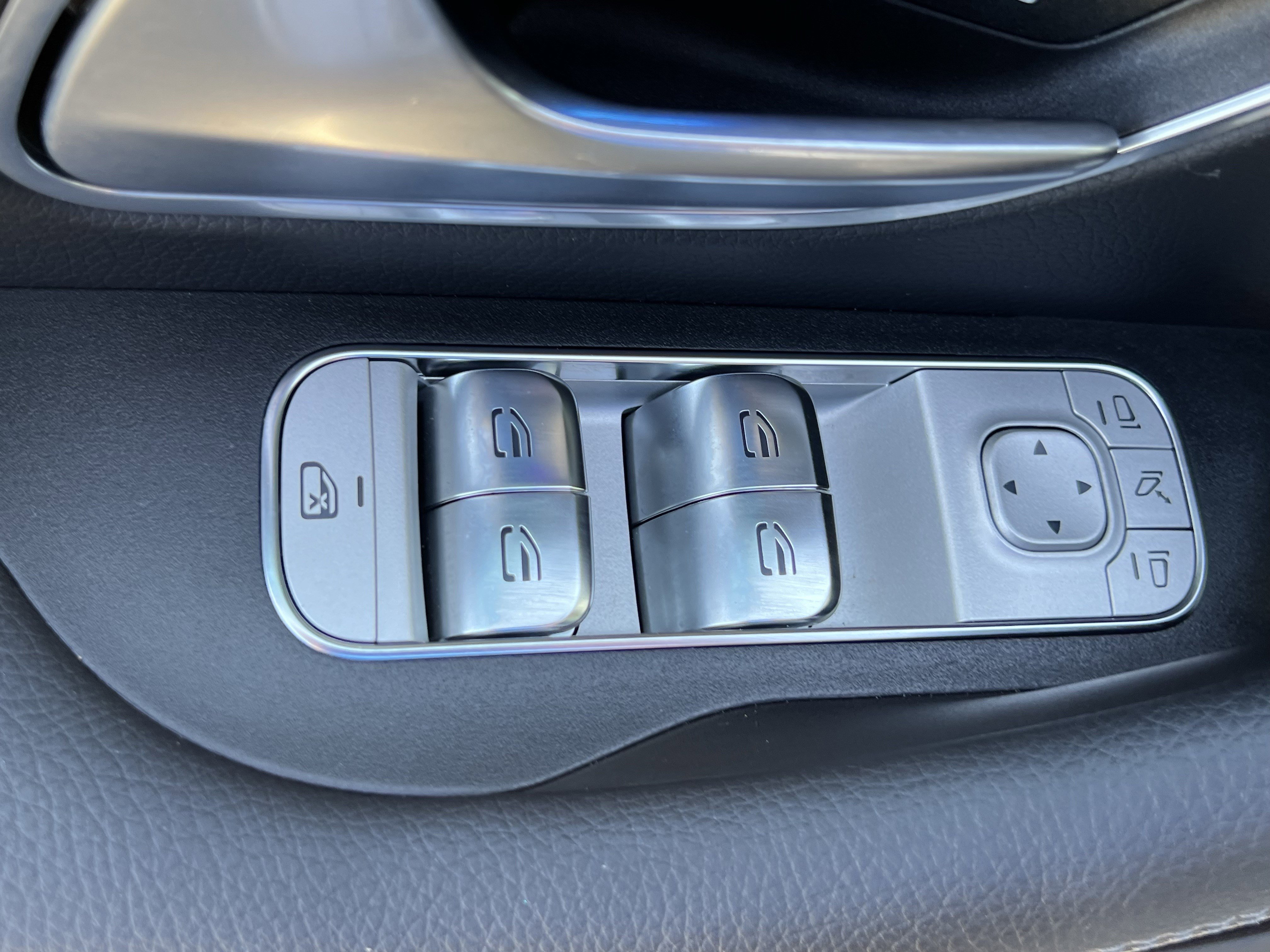 Certified 2026 Mercedes-Benz GLE 450 4MATIC Coupe image 15